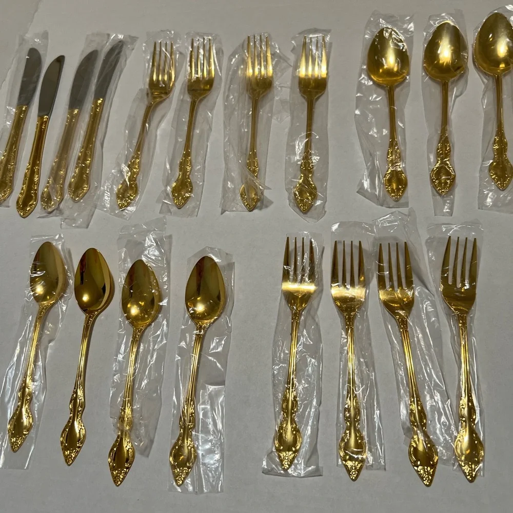 Kenwood Oneida 1984 Golden Natchez 20pc Service For 4 Flatware New